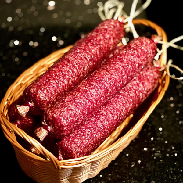 Cietžāvēta desa "Salami"