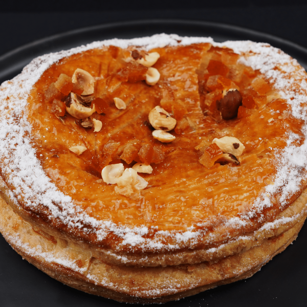 Mandeļu - karameļu pīrāgs ~450g (1gab)