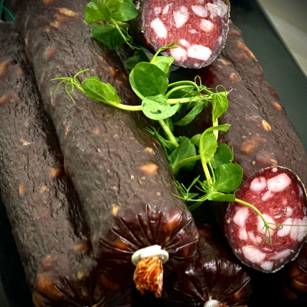  Твердокопченая колбаса "Braunschweiger"