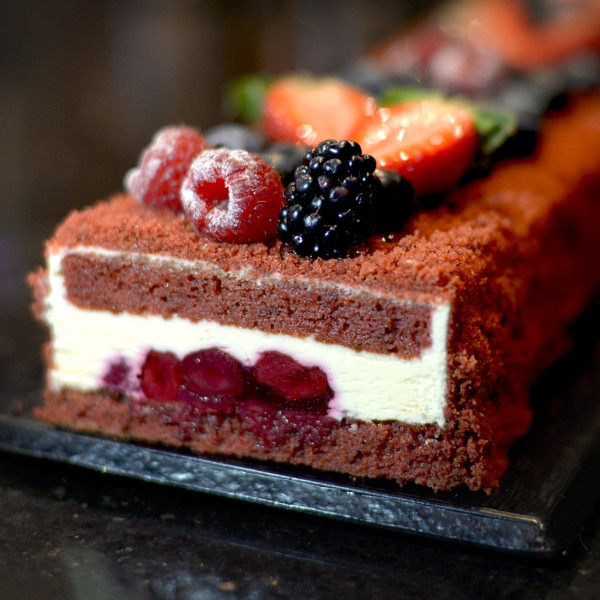 "Red velvet" ar ķiršiem