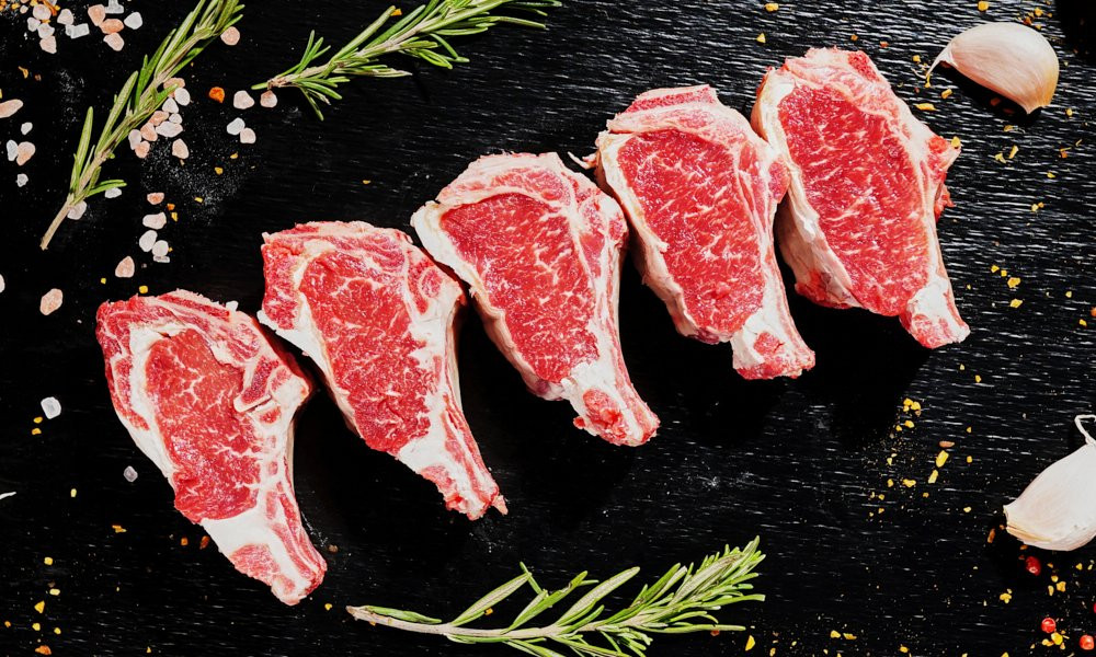 Jēra gaļas karbonāde svaigi atdzesēta