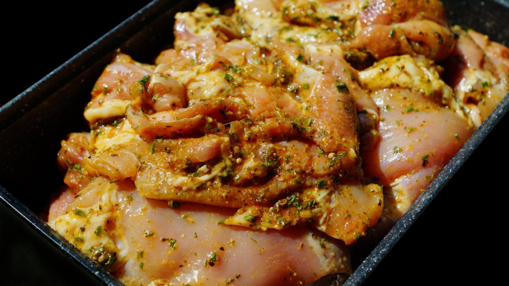 Marinēts cāļu šķiņķīšu šašliks