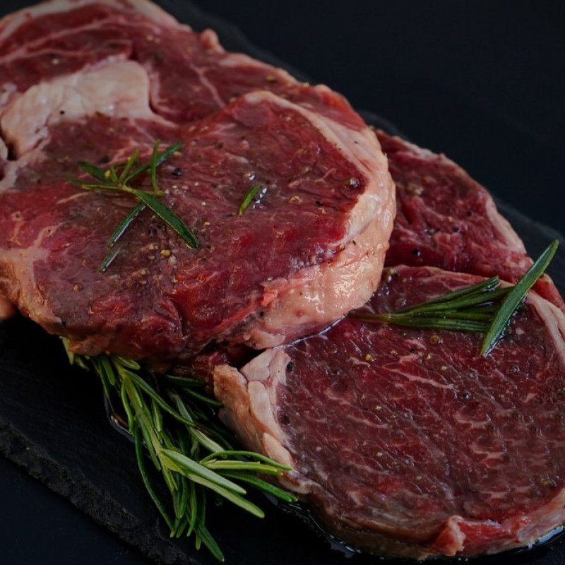 Liellopa Rib-eye steiks (Urugvaja)