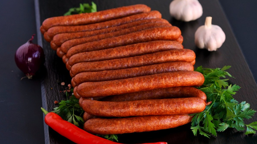 Pusžāvētās mednieku desiņas "Iecienītās" (vakuumā)