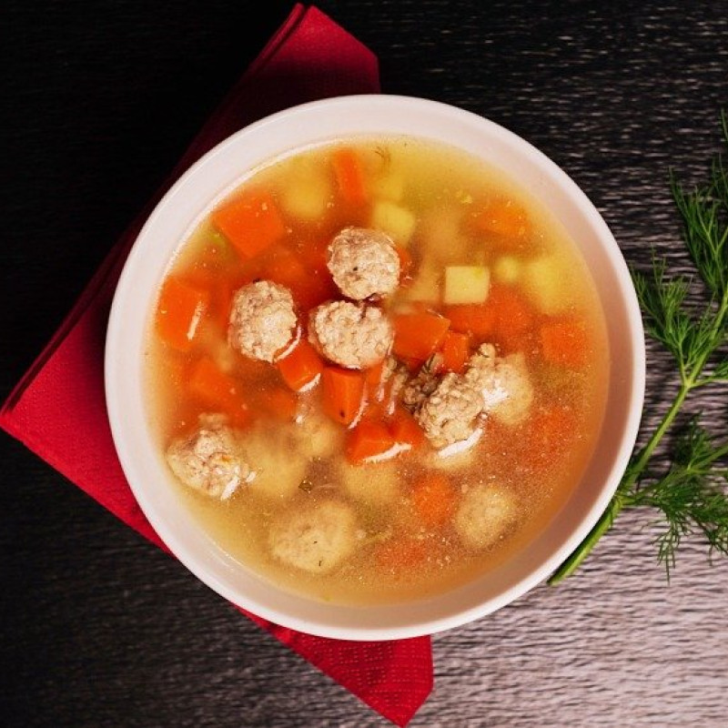 Teļa gaļas frikadeļu zupa 1l