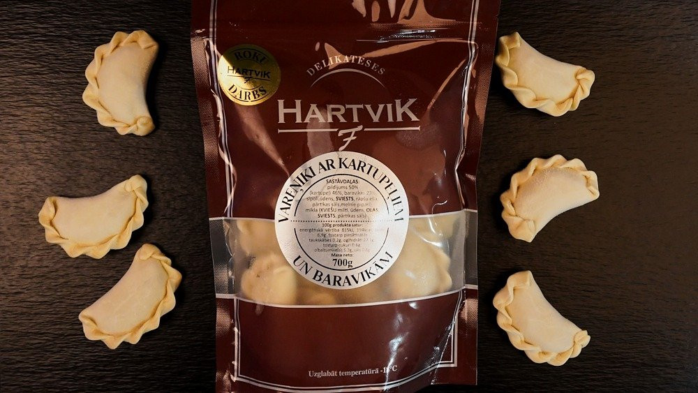 Saldēti vareņiki ar kartupeļiem un baravikām