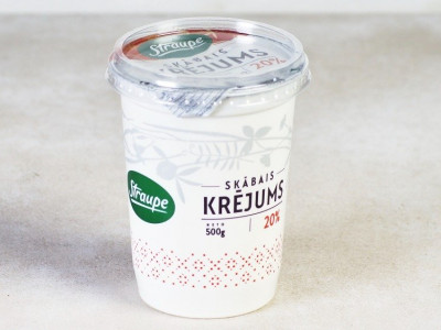 Сметана 20% "Straupe"  