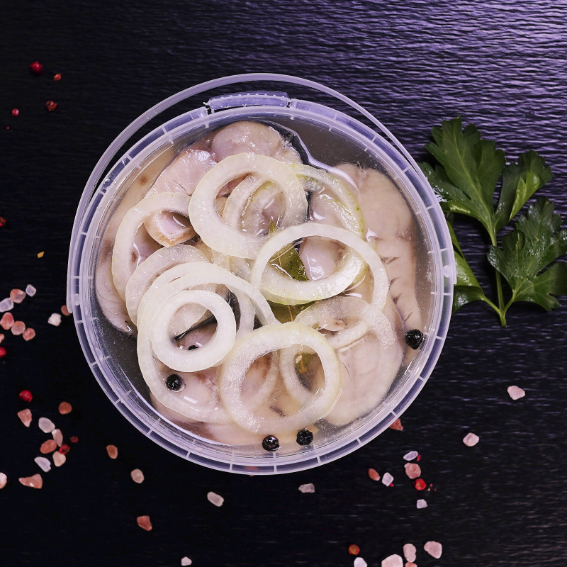Скумбрия маринованная