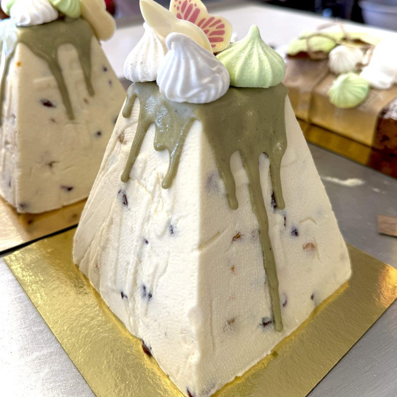 Lieldienu biezpiena pasha (850g)