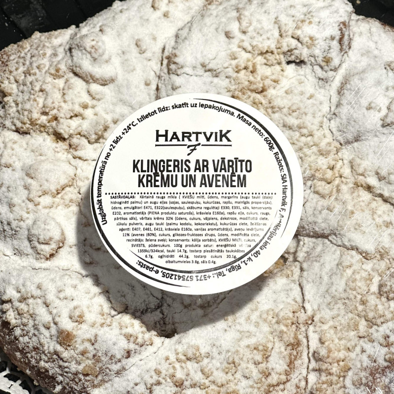 Kliņģeris ar vārīto krēmu un avenēm (600g)