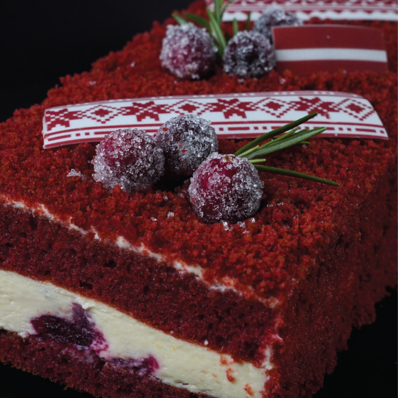 "Red velvet" ar ķiršiem