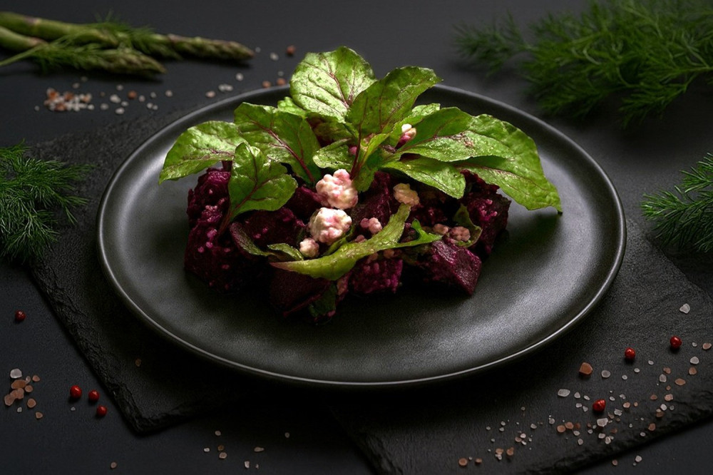 Biešu salāti ar kazas sieru