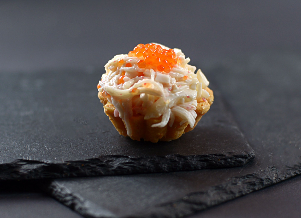 Siera groziņi ar foreles ikriem un olu masu, 1gab