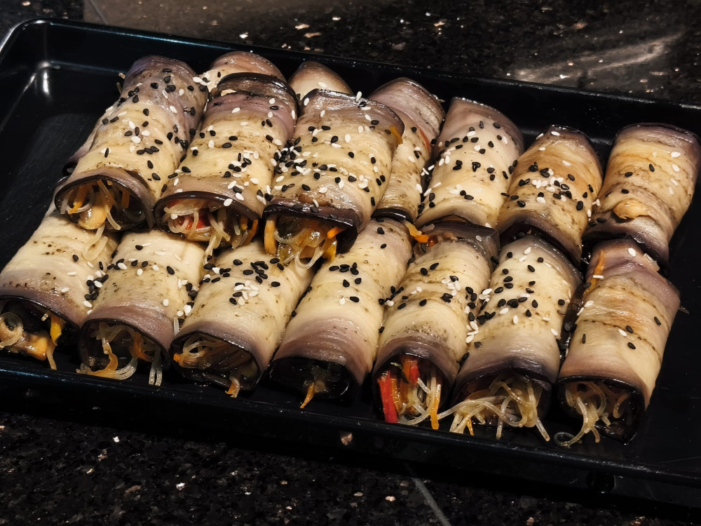 Baklažānu rullīši Āzijas gaumē