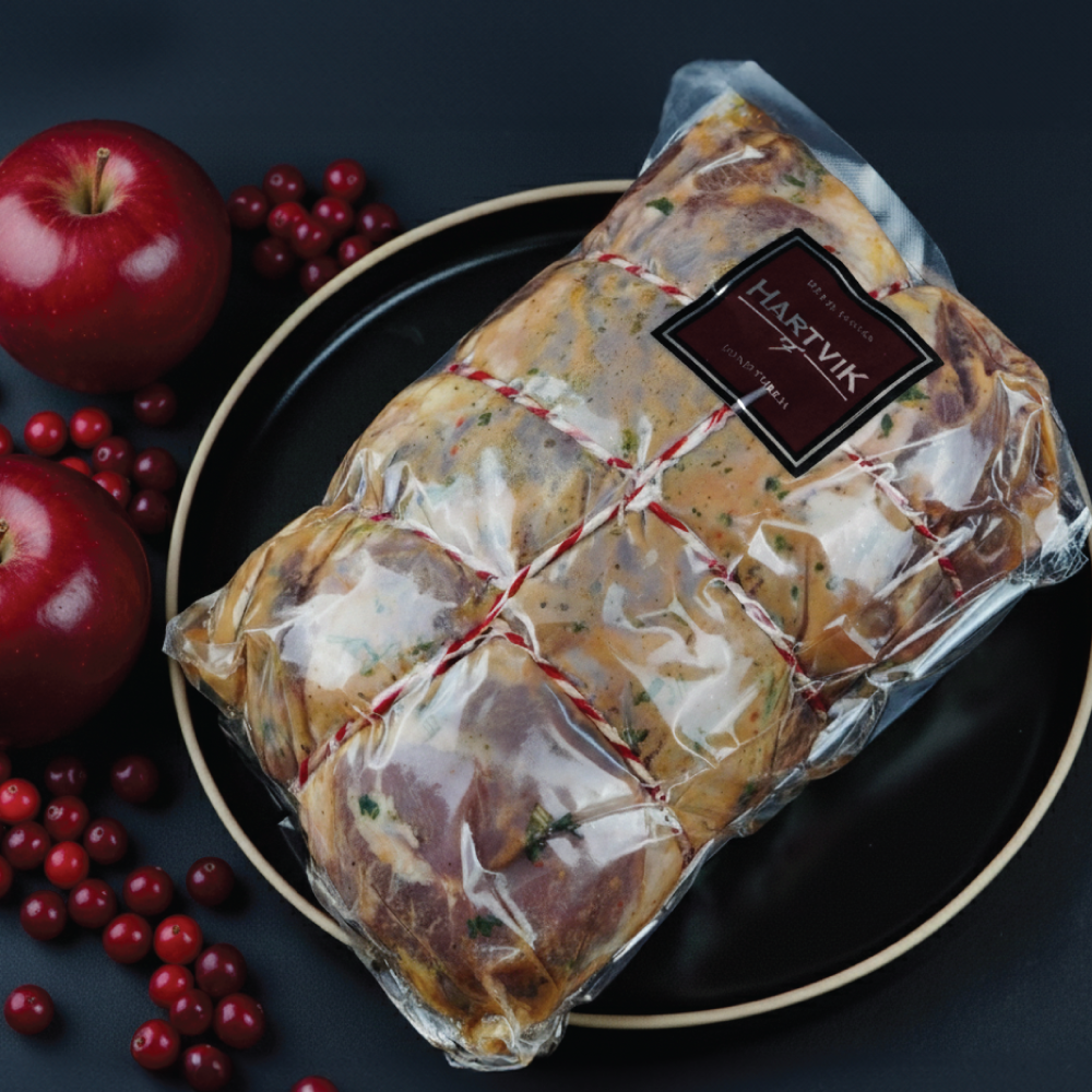 Marinēts, pildīts jēra cepetis ar žāvētiem augļiem (1gab­~1.550kg)