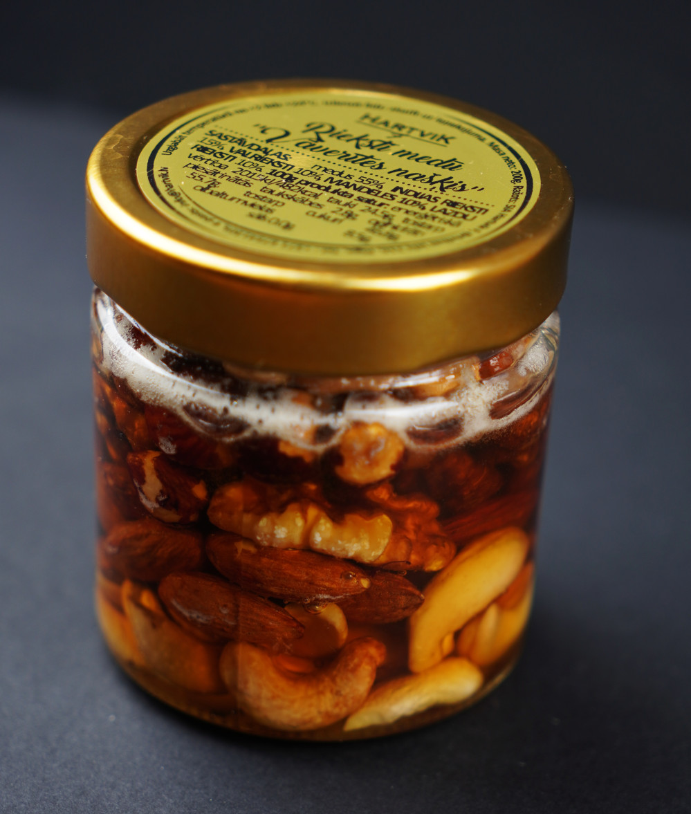 Rieksti medū "Vāverēna našķis"