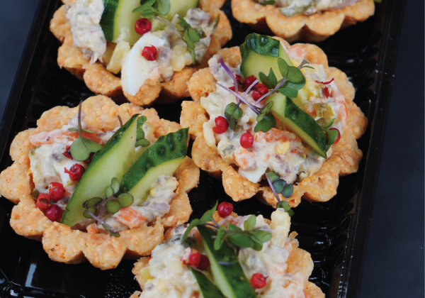 Groziņi ar liellopa gaļas salātiem, 5gab