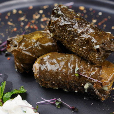 Tvaicēta dolma ar jēra gaļu, 200g