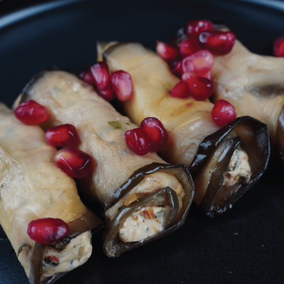 Baklažānu rullīši ar kazas sieru